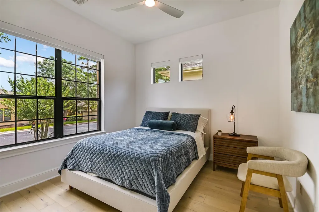 13 Prestonwood Circle Austin TX 78734
