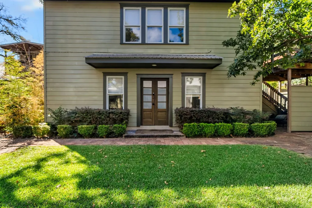 311 E 35th Street Austin TX 78705