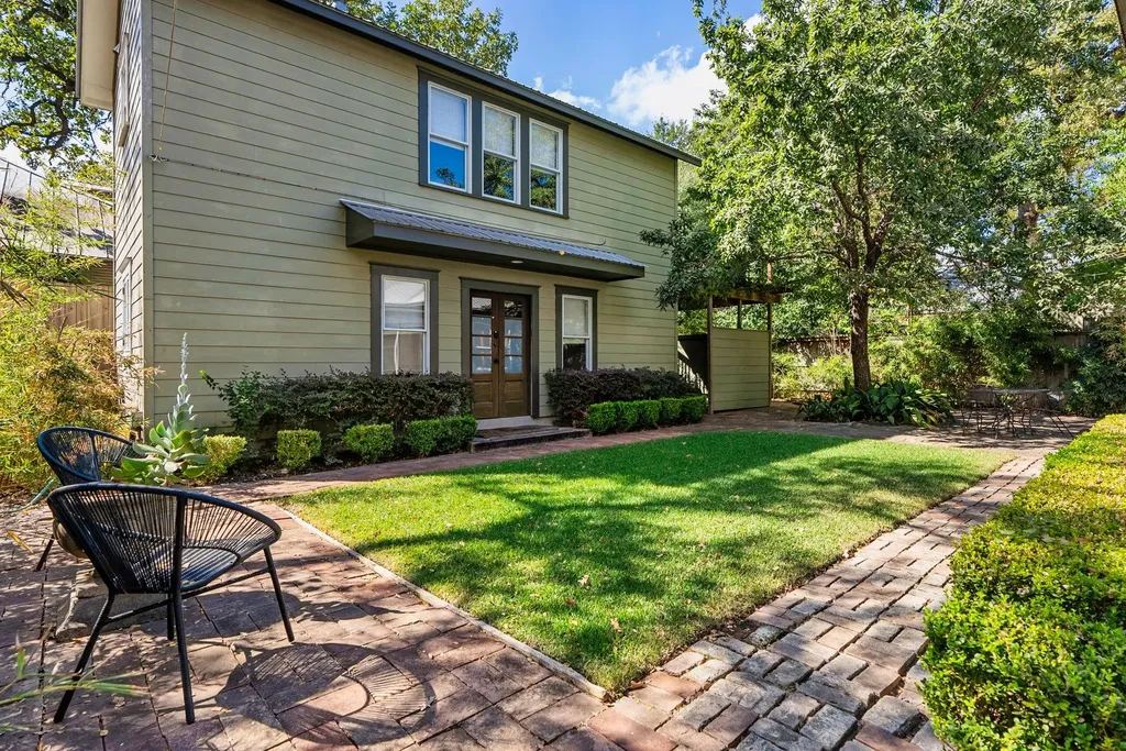 311 E 35th Street Austin TX 78705