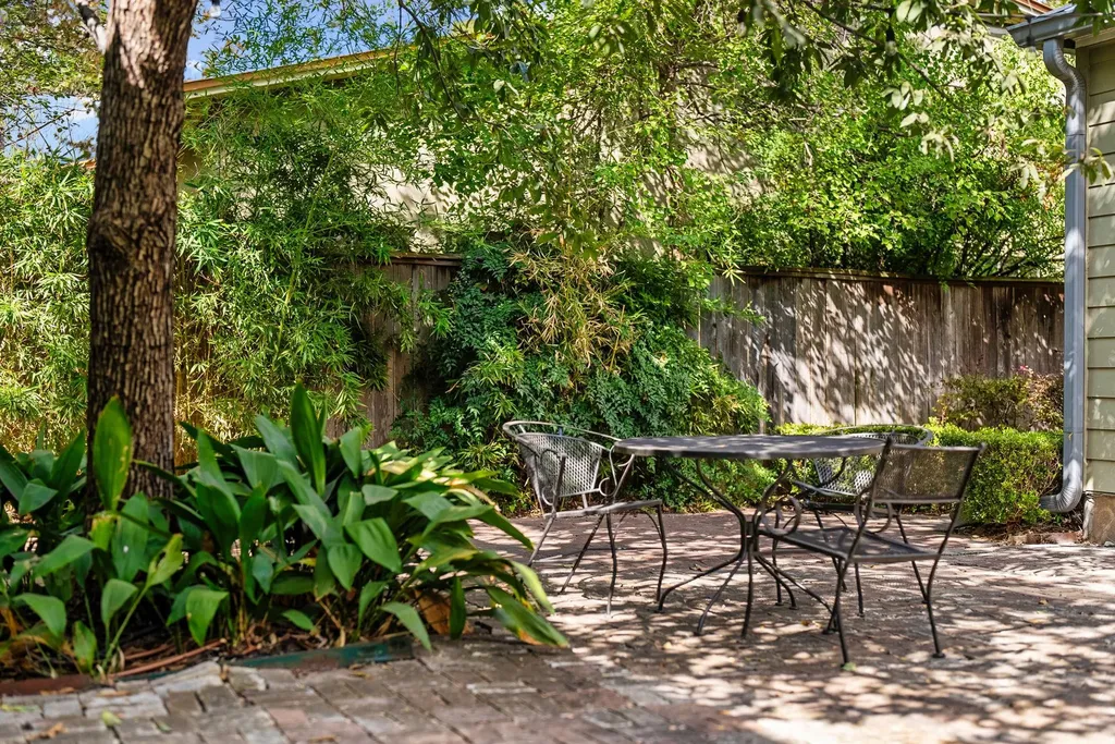 311 E 35th Street Austin TX 78705