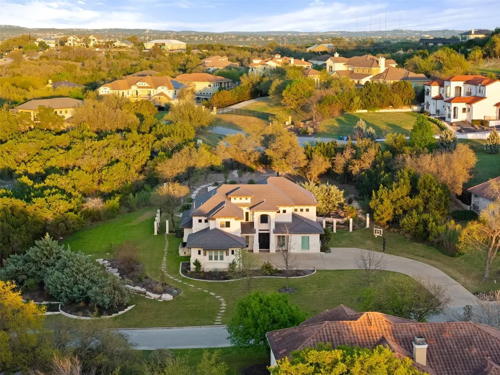 310 Bella Montagna Circle Austin TX 78734