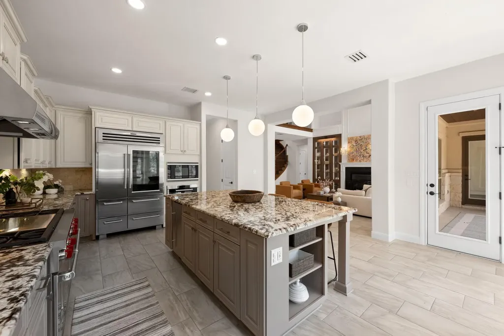 310 Bella Montagna Circle Austin TX 78734