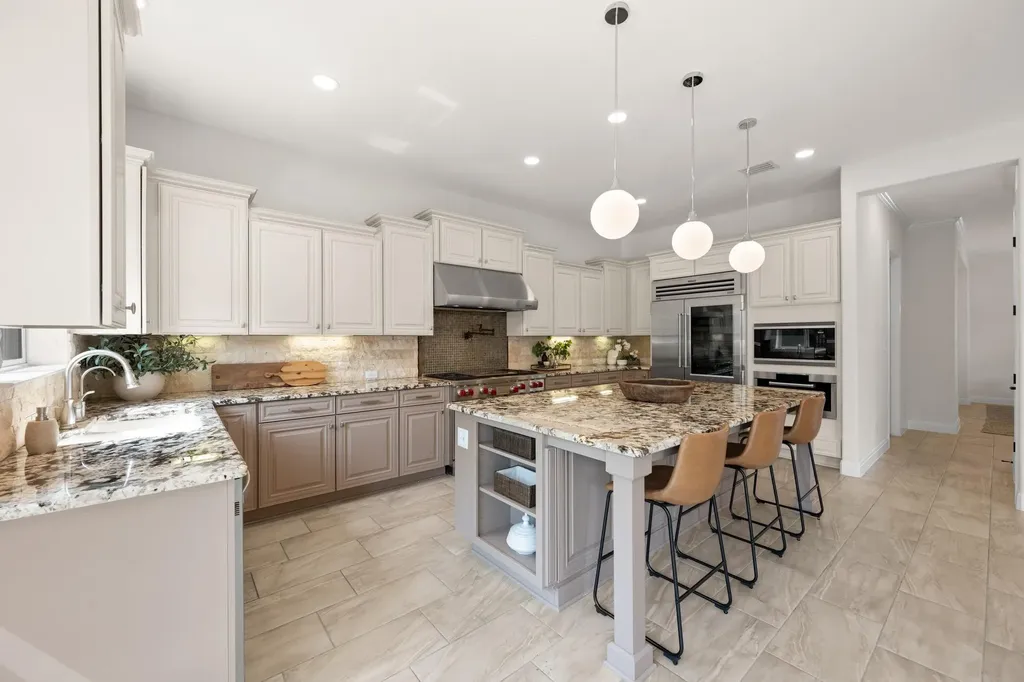 310 Bella Montagna Circle Austin TX 78734