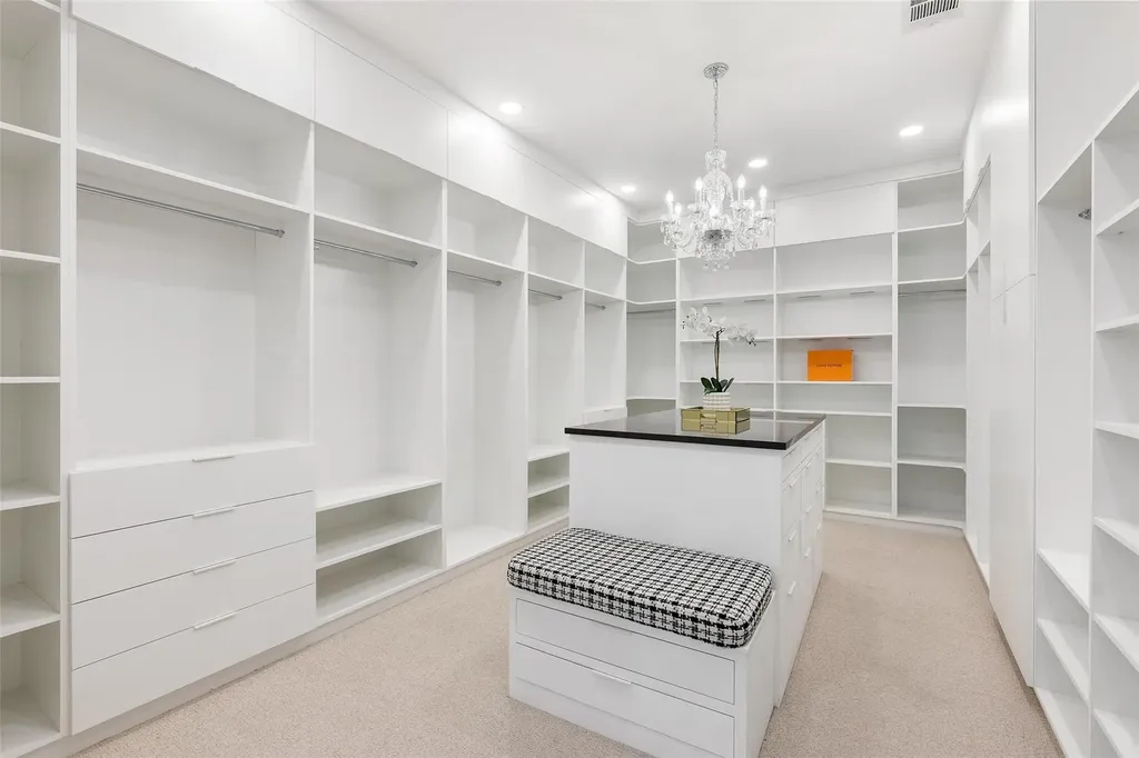 310 Bella Montagna Circle Austin TX 78734