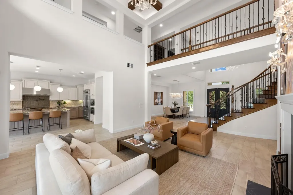 310 Bella Montagna Circle Austin TX 78734