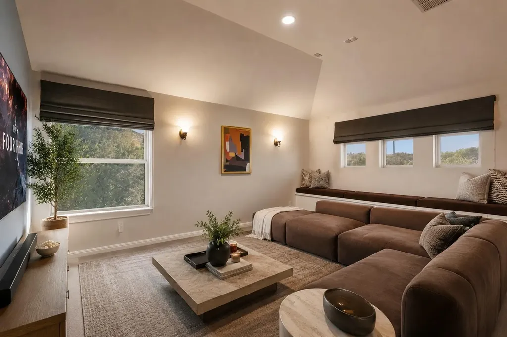 310 Bella Montagna Circle Austin TX 78734