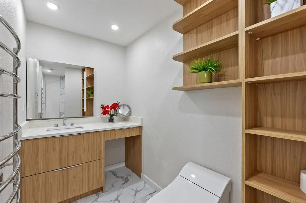 310 Bella Montagna Circle Austin TX 78734