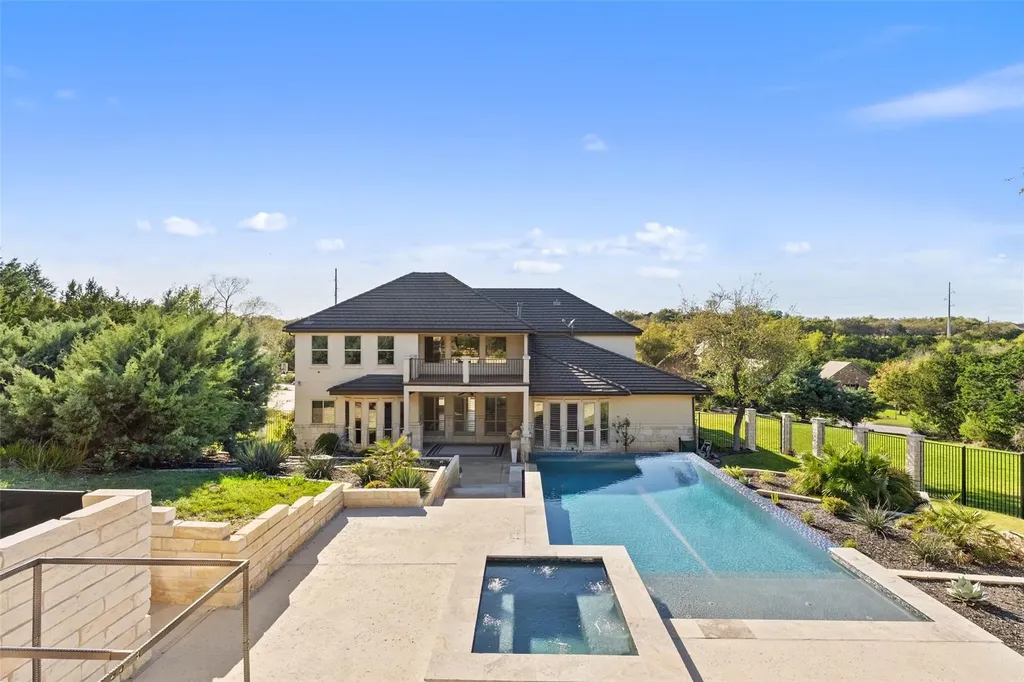 310 Bella Montagna Circle Austin TX 78734