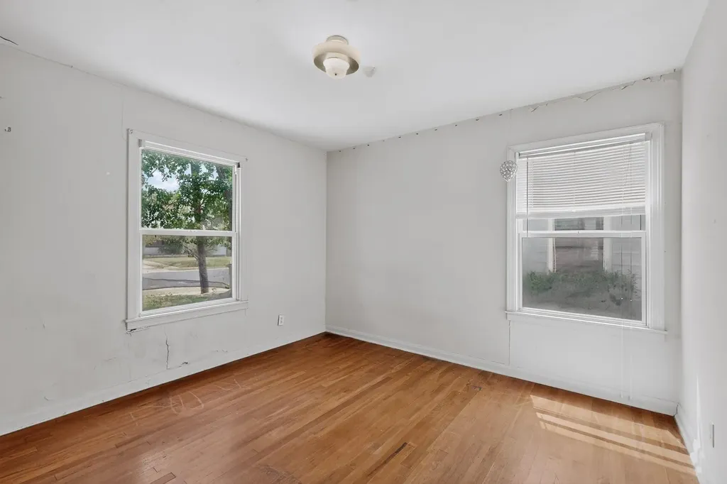 4703 Leslie Avenue Austin TX 78721