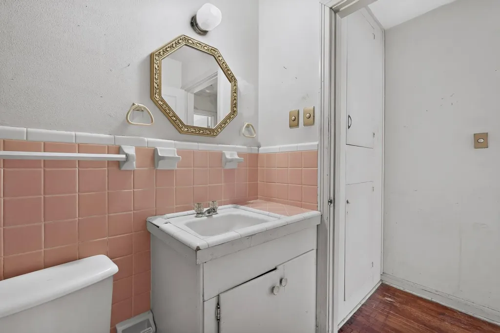 4703 Leslie Avenue Austin TX 78721