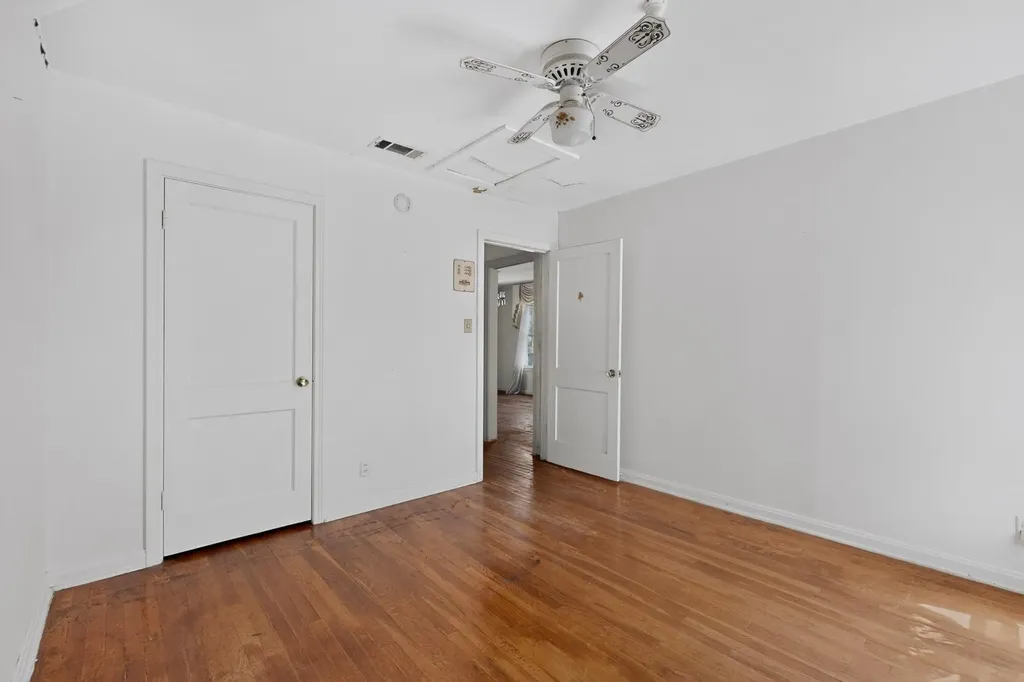 4703 Leslie Avenue Austin TX 78721