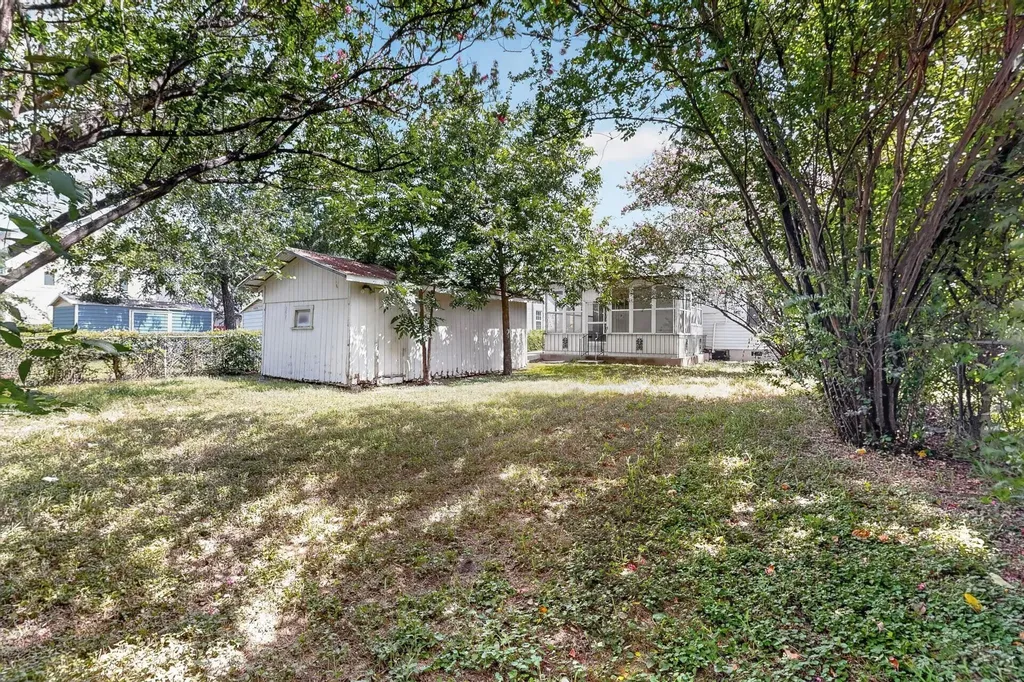 4703 Leslie Avenue Austin TX 78721