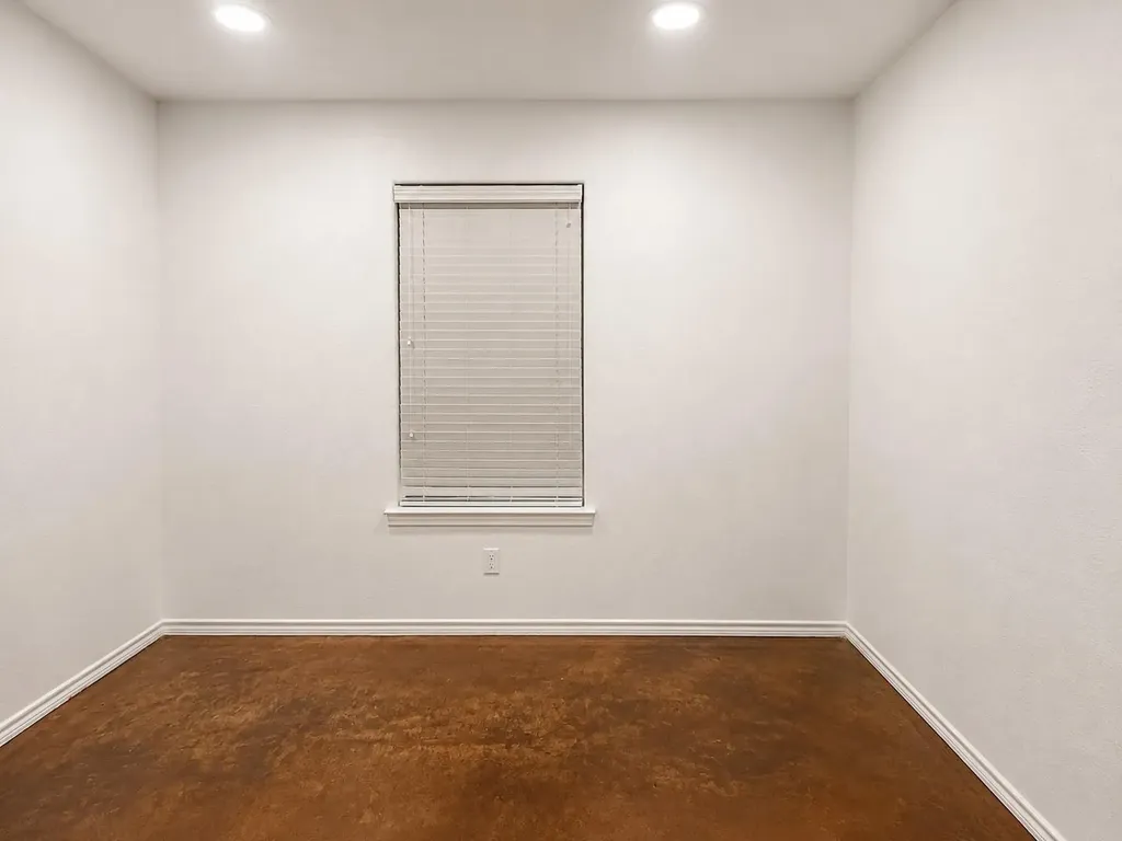 430 Summit Ridge Drive N Point Venture TX 78645