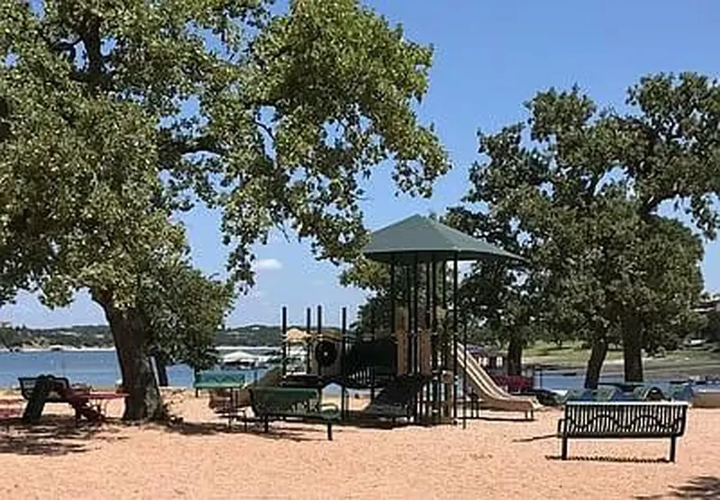430 Summit Ridge Drive N Point Venture TX 78645