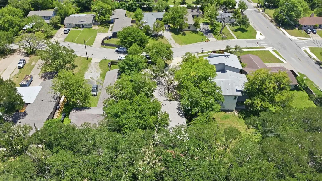 5704 Gloucester Lane Austin TX 78723