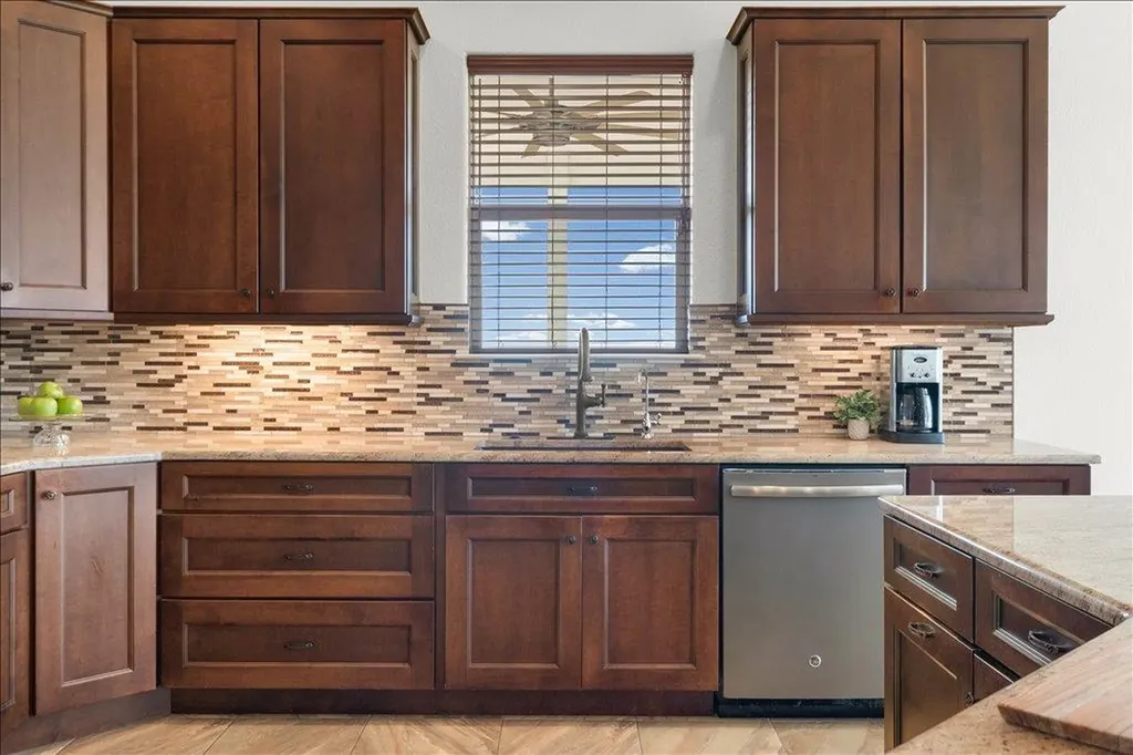 406 Rogart Drive Spicewood TX 78669