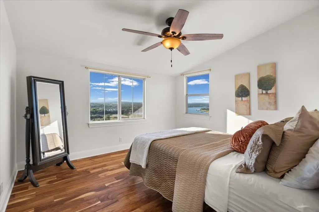 406 Rogart Drive Spicewood TX 78669