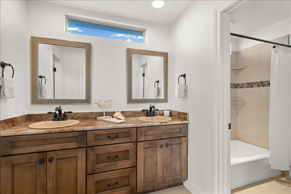 406 Rogart Drive Spicewood TX 78669