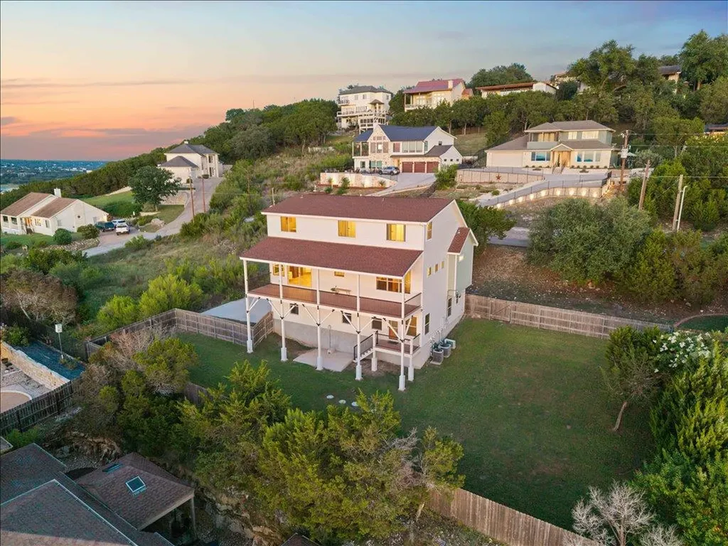 406 Rogart Drive Spicewood TX 78669