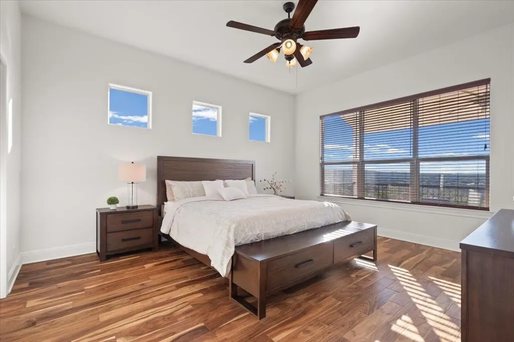 406 Rogart Drive Spicewood TX 78669