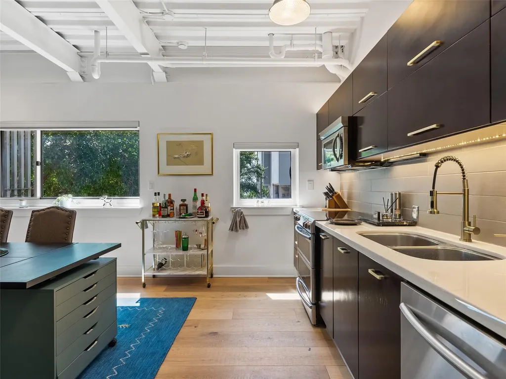603 Davis Street Austin TX 78701