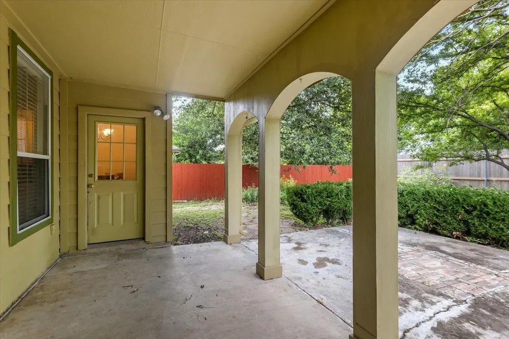 310 N Carriage Hills Drive Georgetown TX 78626