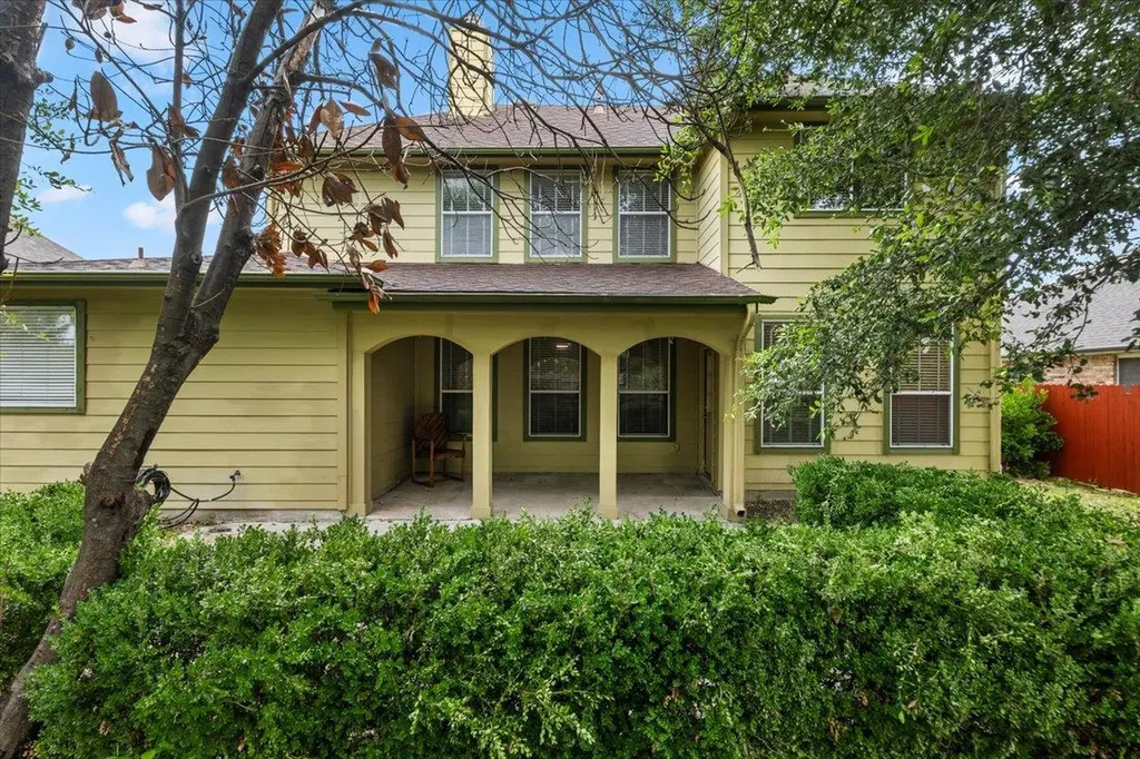 310 N Carriage Hills Drive Georgetown TX 78626