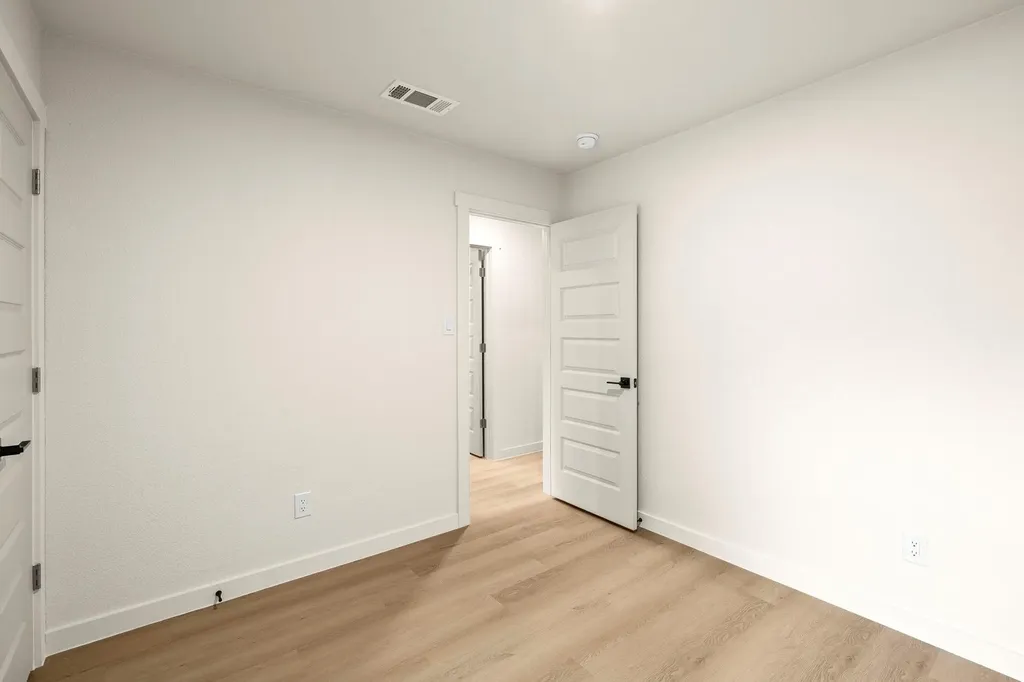 2107 Cindy Lane Austin TX 78727