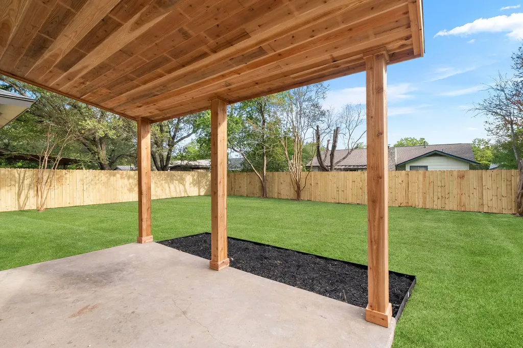 2107 Cindy Lane Austin TX 78727