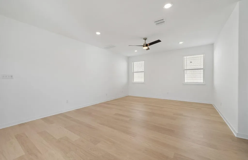 608 Rubber Tree Way Buda TX 78610
