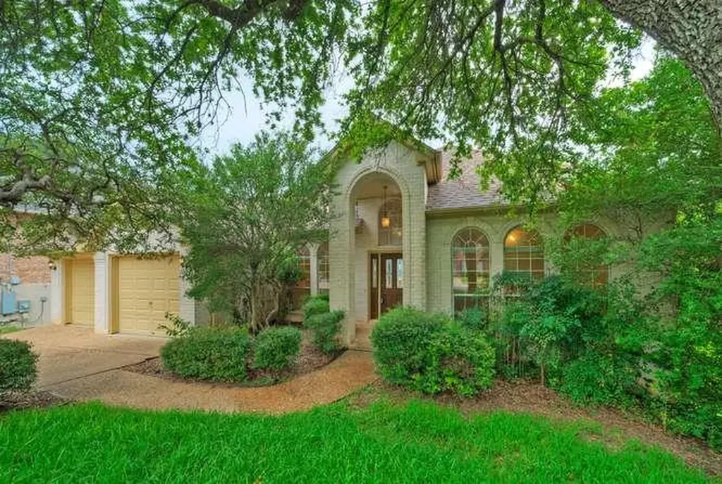 8703 Bluegrass Drive Austin TX 78759
