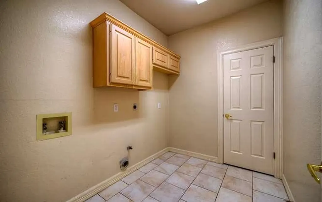 8703 Bluegrass Drive Austin TX 78759