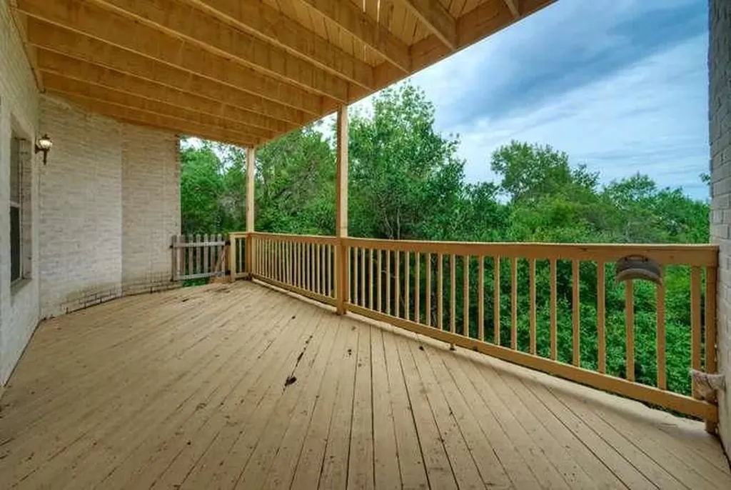 8703 Bluegrass Drive Austin TX 78759