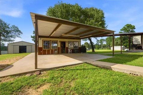 318 Grey Wolf Lane Bastrop TX 78602