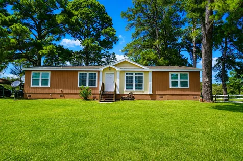 318 Grey Wolf Lane Bastrop TX 78602
