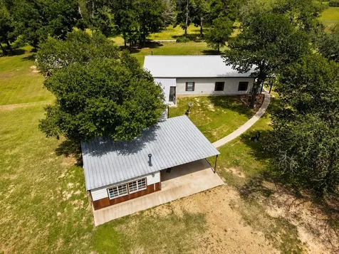 318 Grey Wolf Lane Bastrop TX 78602