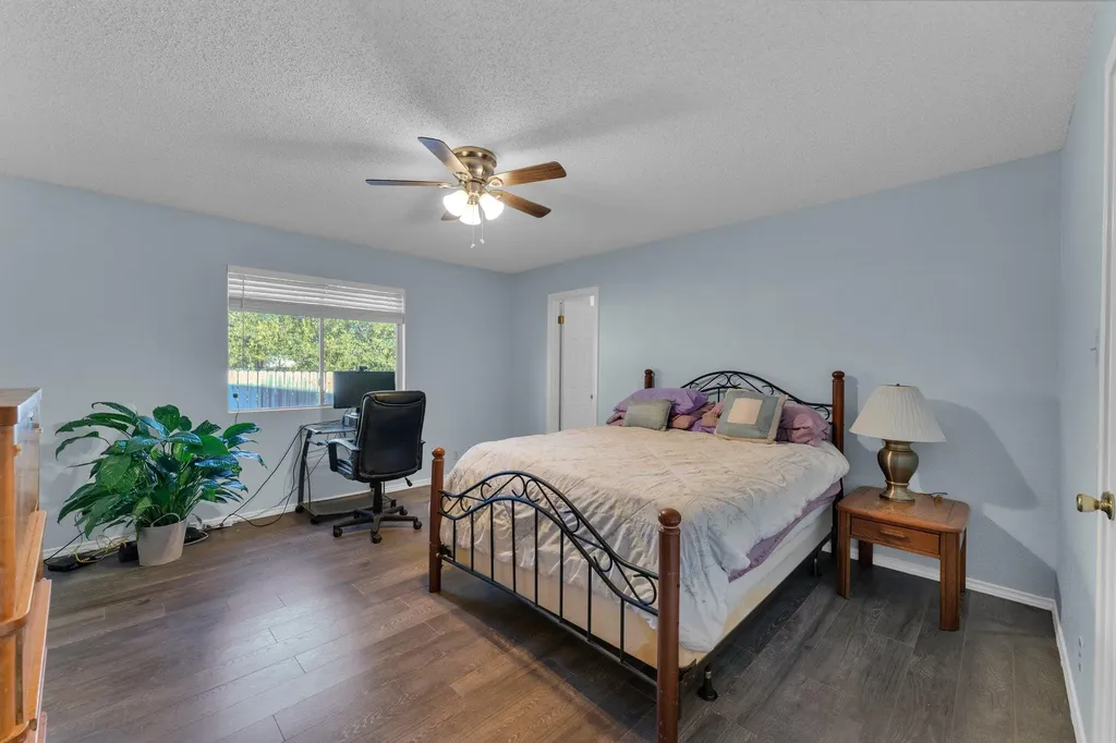 302 Debora Drive Georgetown TX 78628