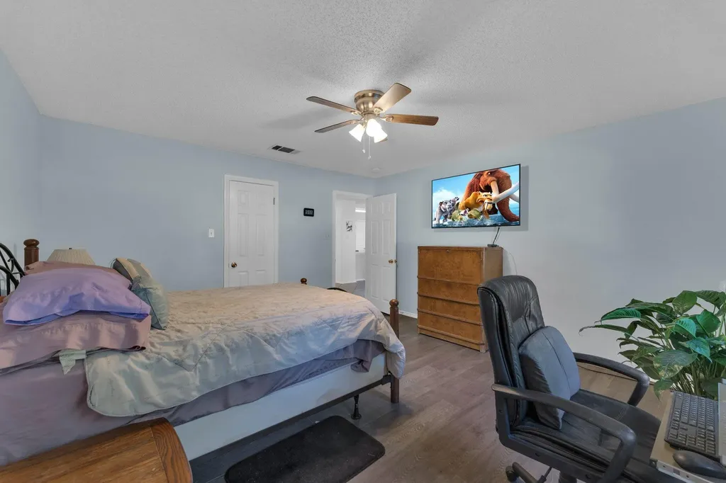 302 Debora Drive Georgetown TX 78628