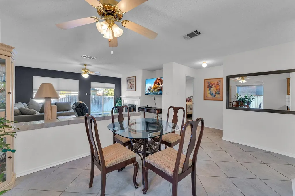 302 Debora Drive Georgetown TX 78628