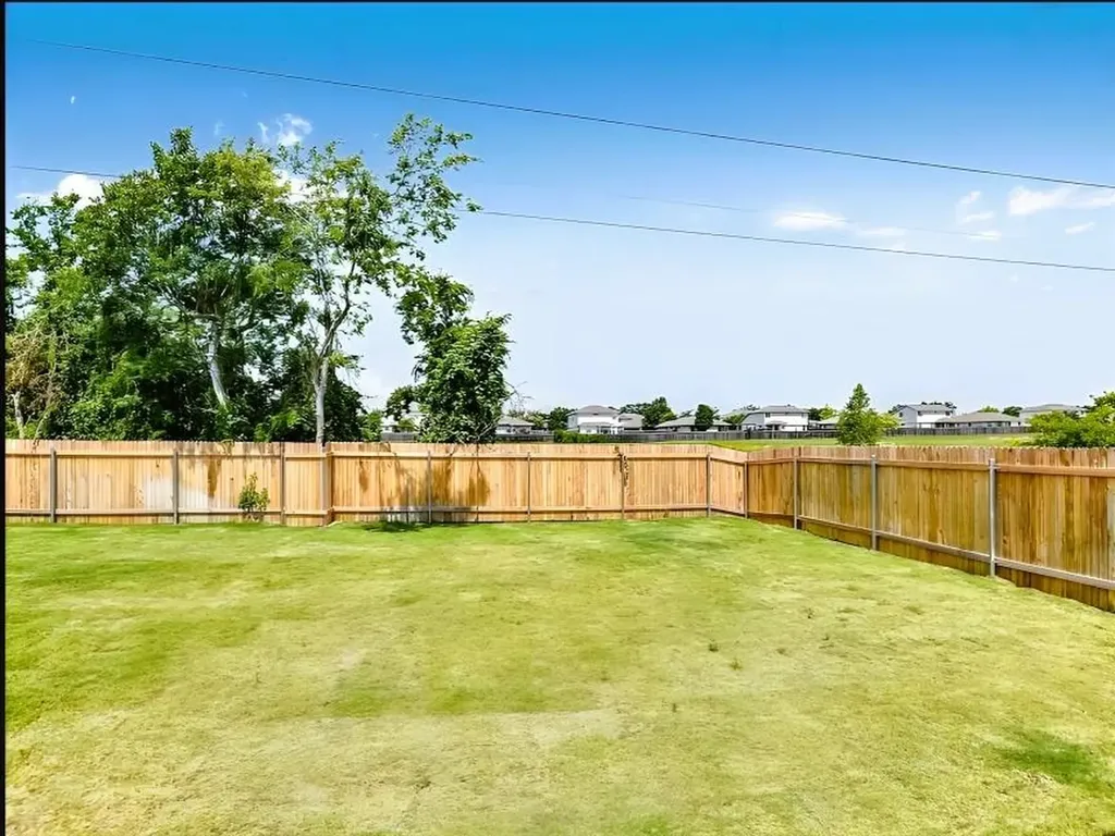 109 Fairmeadow Downs Drive Hutto TX 78634