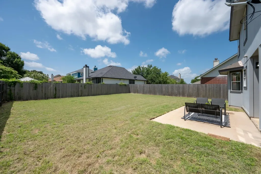 1504 Waterfall Avenue Leander TX 78641