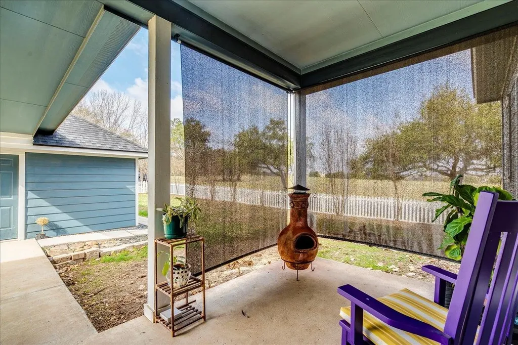 1077 Fairway Kyle TX 78640