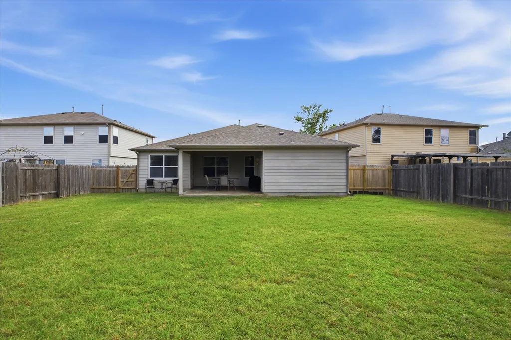 664 Hometown Parkway Kyle TX 78640