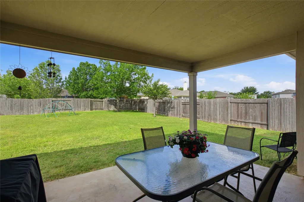 664 Hometown Parkway Kyle TX 78640