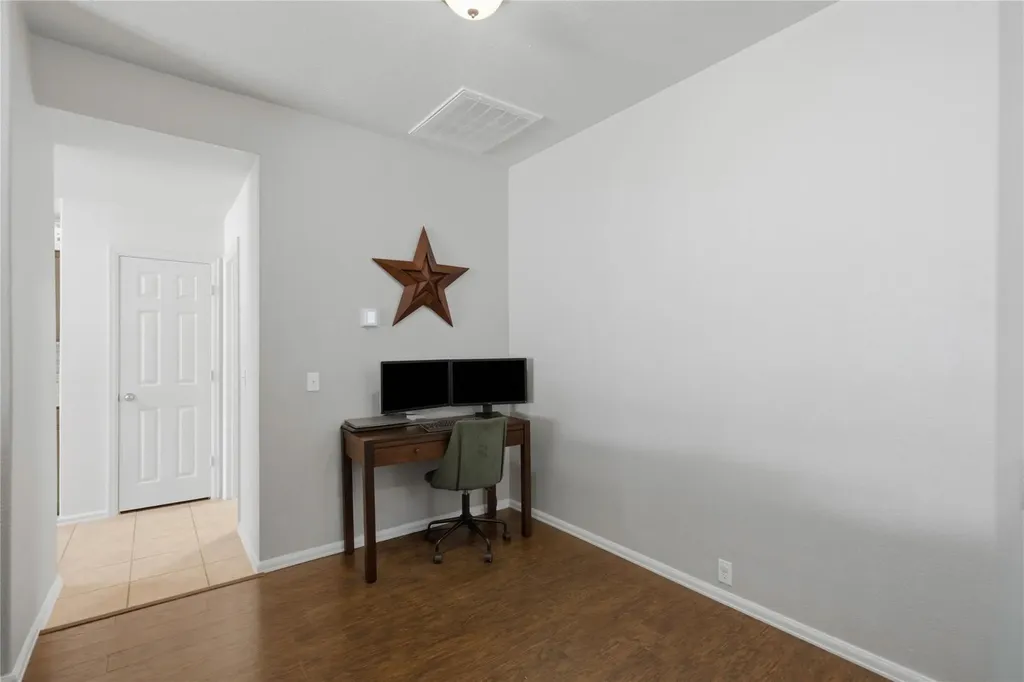 664 Hometown Parkway Kyle TX 78640