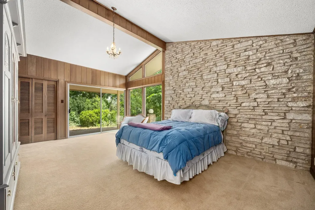 818 Sunfish Street Austin TX 78734