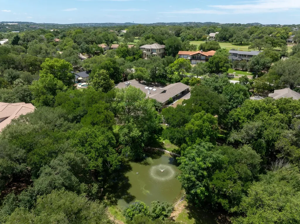 818 Sunfish Street Austin TX 78734