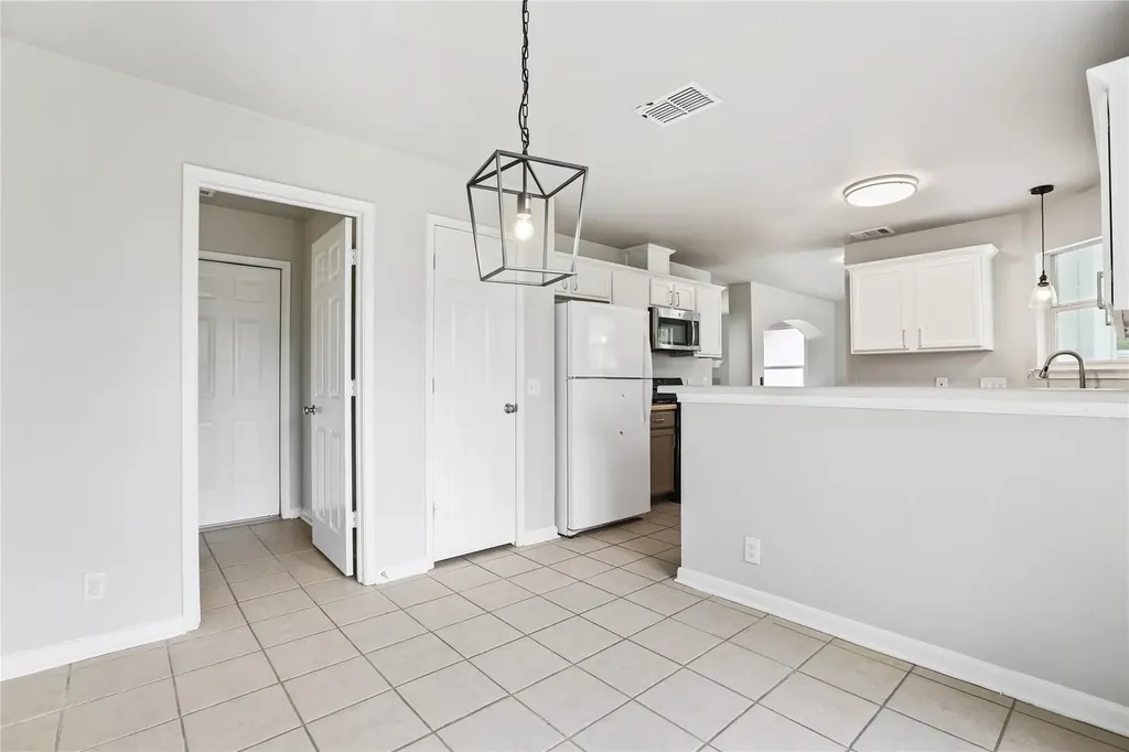 607 Sparkling Brook Lane Leander TX 78641