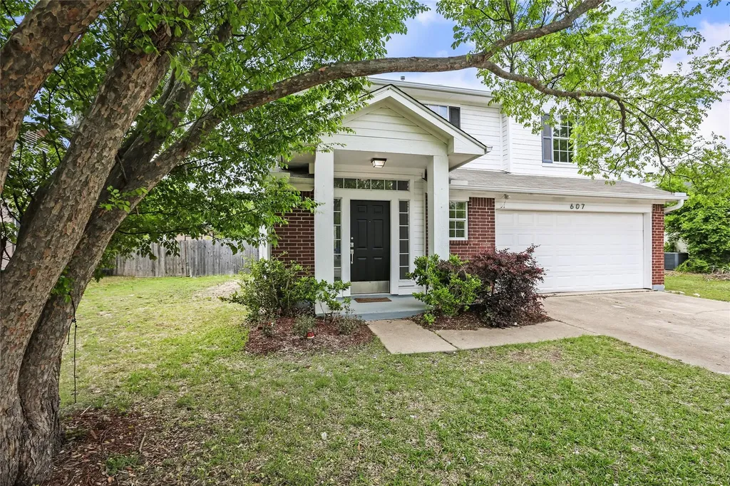 607 Sparkling Brook Lane Leander TX 78641