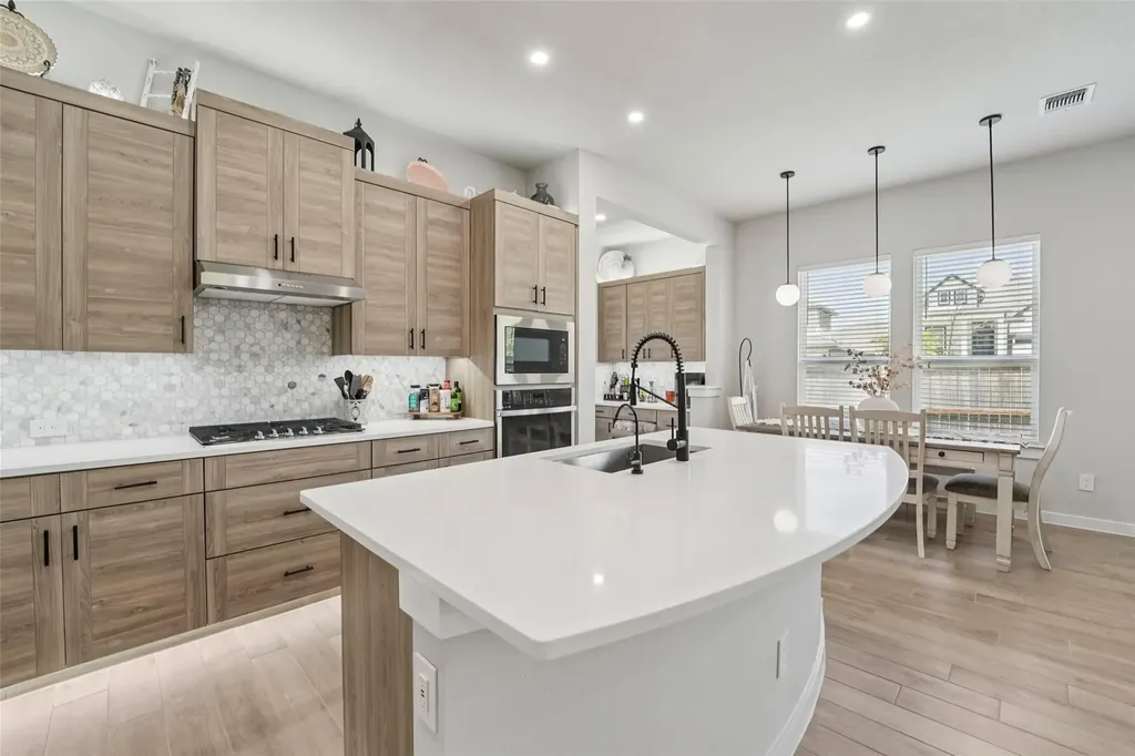1108 Sweetspire Street Leander TX 78641